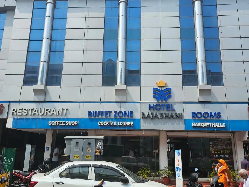 Hotel Rajdhani Exterior